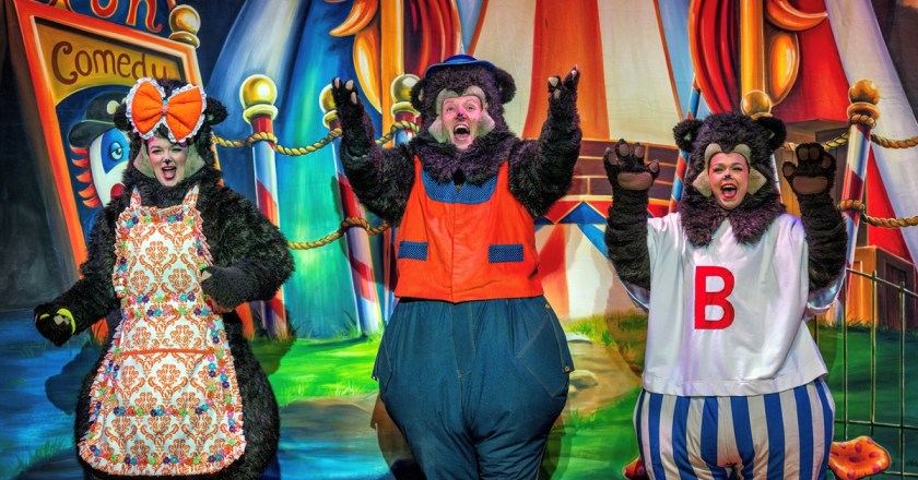 Goldilocks and the Three Bears – Hull New Theatre